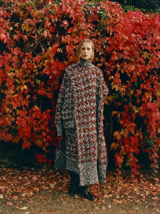 Mùa đông đừng chỉ mặc đen: 3 gam màu này giúp chị em trẻ ra vài tuổi- Ảnh 2.