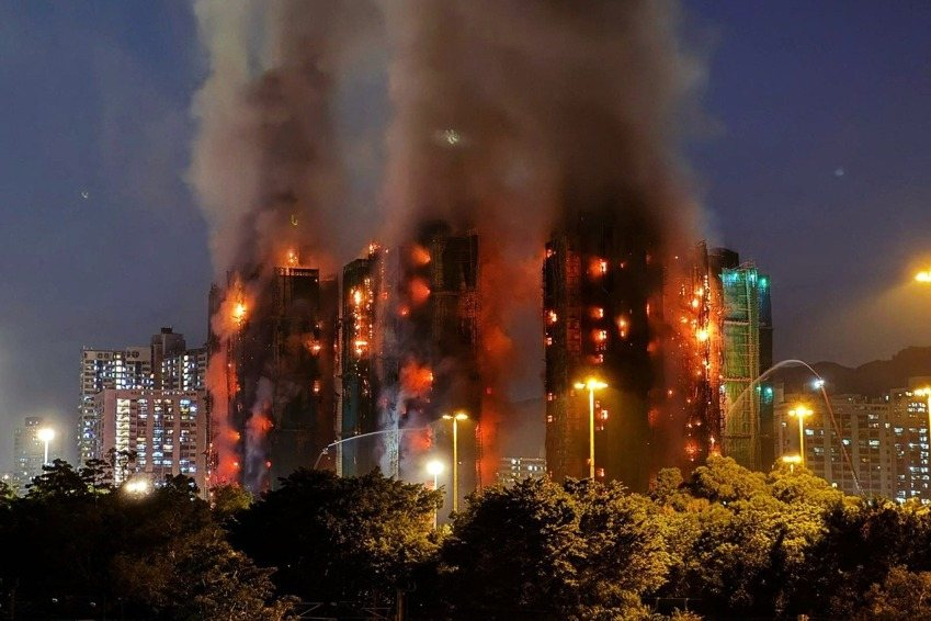 Từ thảm họa cháy 8 tòa chung cư ở Hong Kong (Trung Quốc): Nhiều người mắc “sai lầm chết người” này khi thoát hiểm- Ảnh 2.