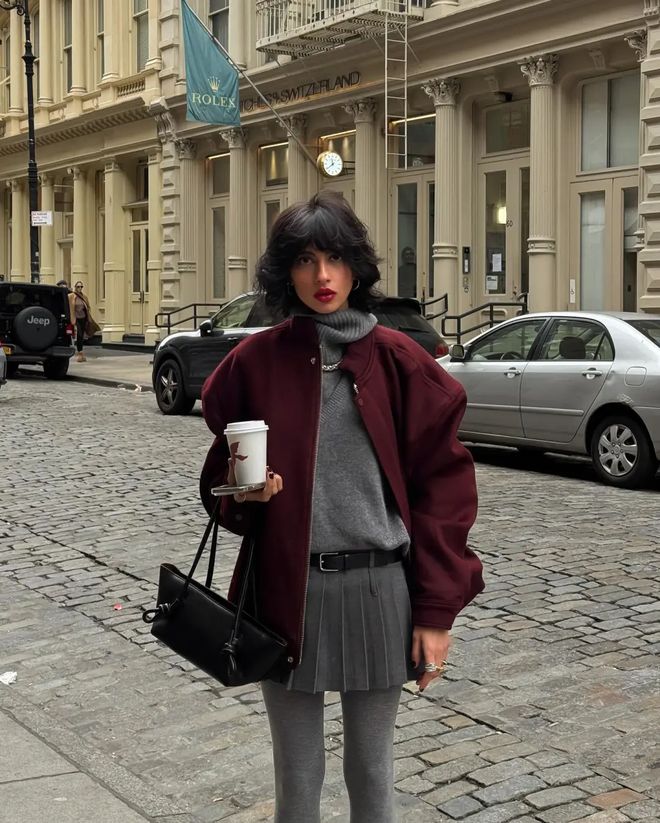 Mùa đông đừng chỉ mặc đen: 3 gam màu này giúp chị em trẻ ra vài tuổi- Ảnh 25.