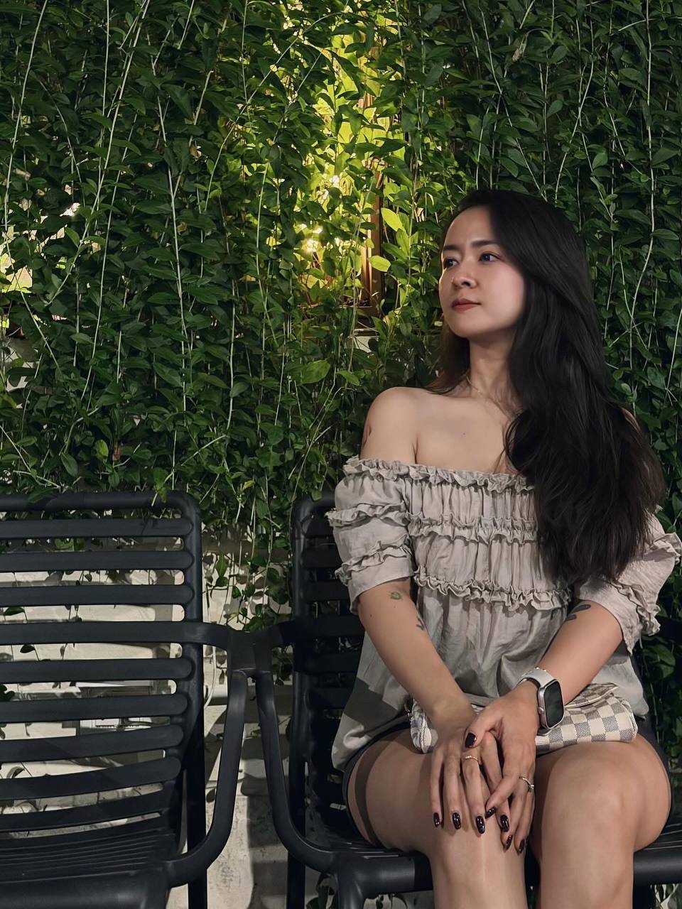 Nhan sắc của nữ diễn viên U40 khiến Huyền Lizzie dè chừng- Ảnh 14.