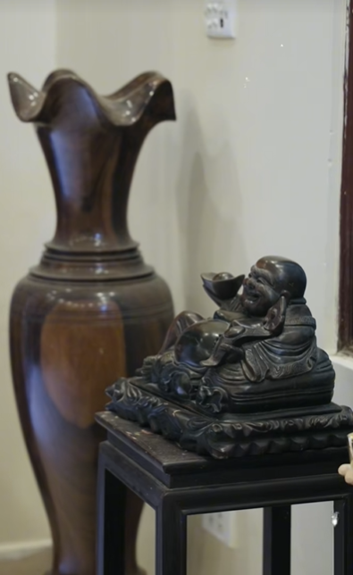 Tài sản cố NSND Hoàng Dũng để lại trong căn nhà trên phố Kim Mã- Ảnh 5. Tài sản cố NSND Hoàng Dũng để lại trong căn nhà trên phố Kim Mã- Ảnh 5.