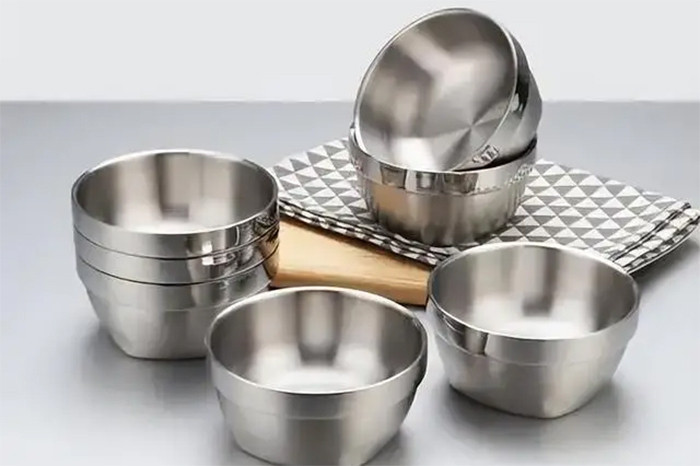 3 loại bát ăn chứa nhiều độc tố mà nhiều người vẫn đang vô tư sử dụng- Ảnh 1.