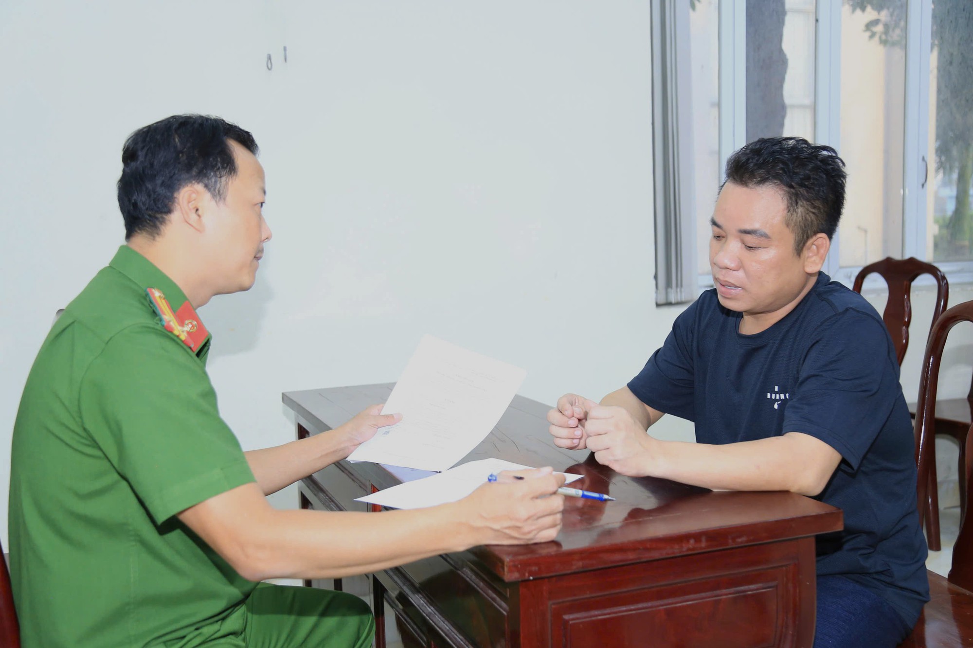 Bắt tạm giam đại gia nổi tiếng Nguyễn Văn Tuyến- Ảnh 1.