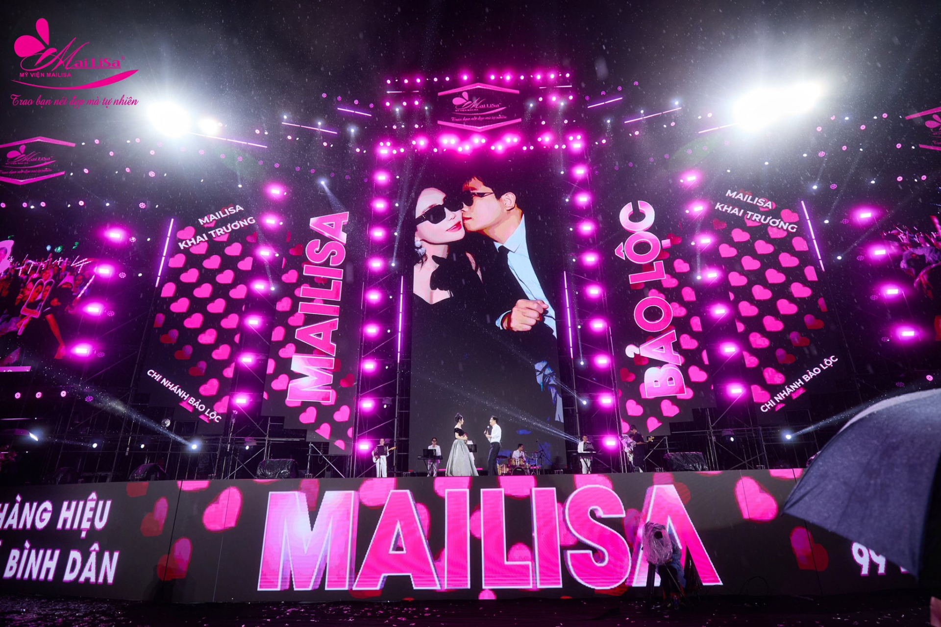 "Bùa phép" giúp vợ chồng Mailisa giàu nhanh- Ảnh 2.