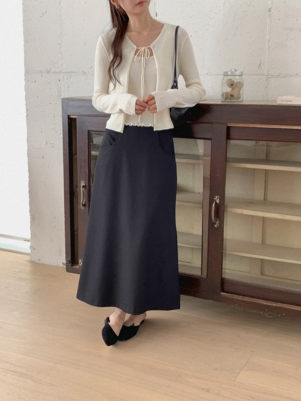 Cả set chân váy trông sang hơn hẳn nhờ 5 mẫu giày- Ảnh 10.