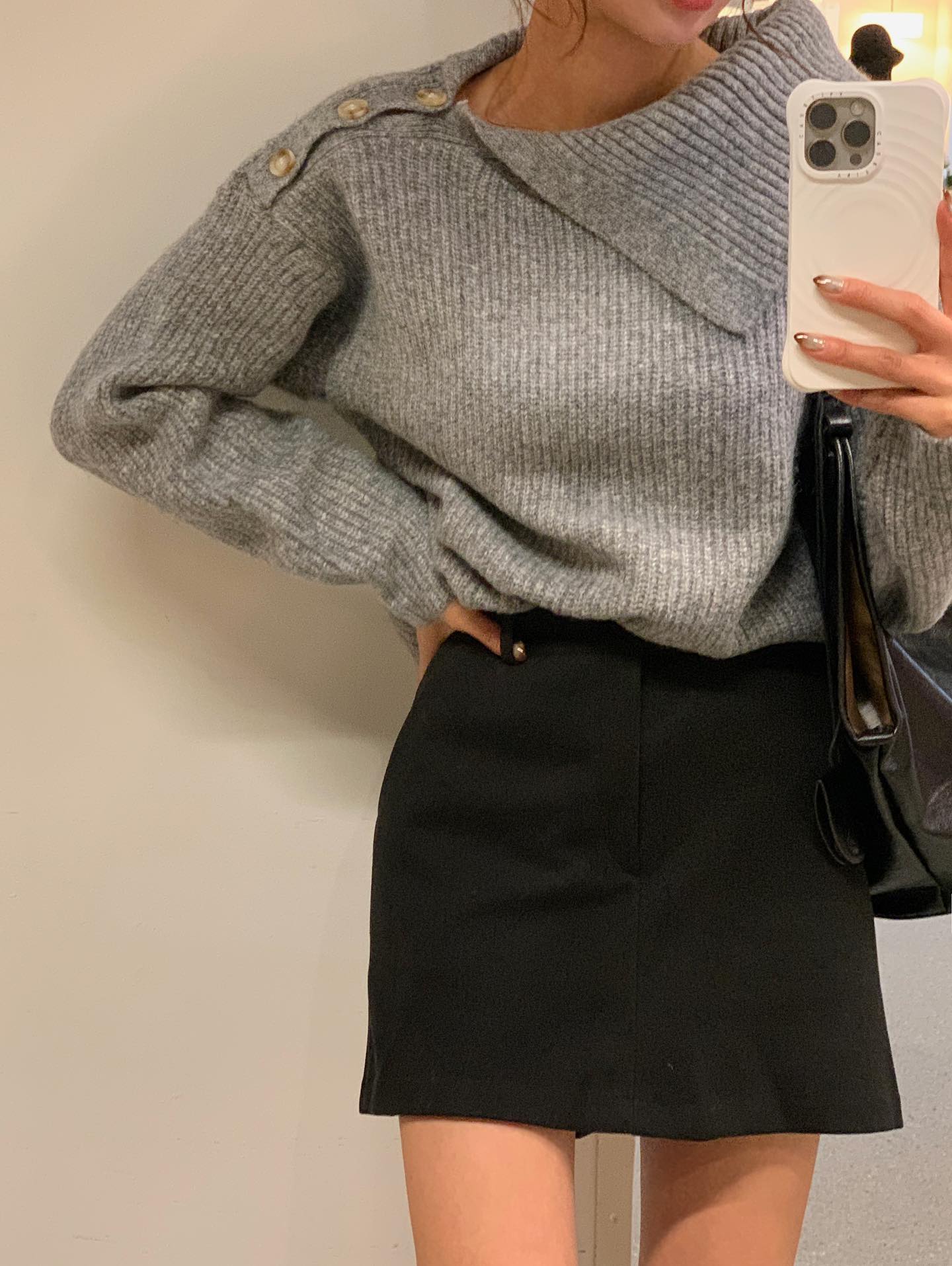 5 cách mặc áo len hack tuổi 5 cách mặc áo len hack tuổi