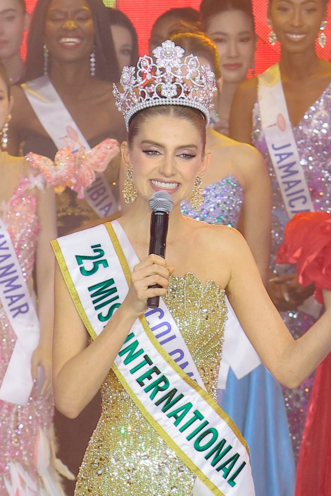 Chuyện gì đang xảy ra với những hoa hậu đẹp nhất thế giới? - Ảnh 16.