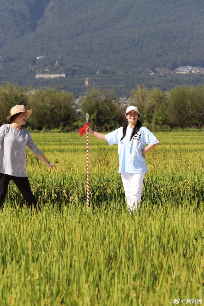 Người chị em thân thiết của Chi Pu dọn nhà lên núi ở ẩn sau cú sốc bị chồng bỏ, nằm liệt giường 3 tháng- Ảnh 4.