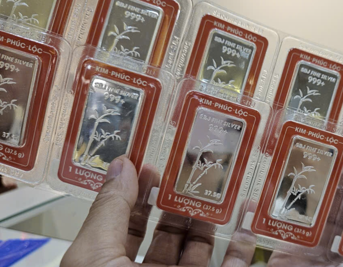 Giá bạc hôm nay 29-11: Đồng loạt lập đỉnh kỷ lục- Ảnh 1.