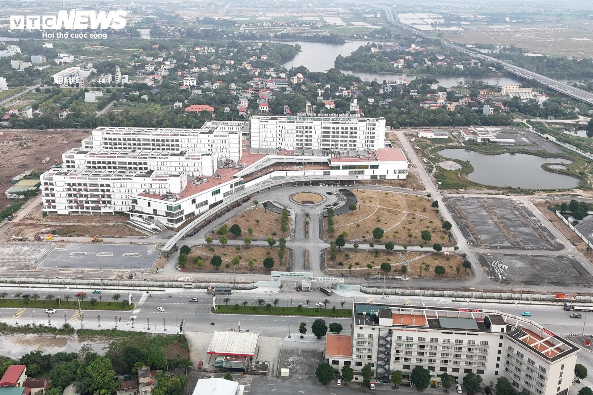 Diện mạo Bệnh viện Bạch Mai, Việt Đức cơ sở 2 trước ngày vận hành- Ảnh 1.