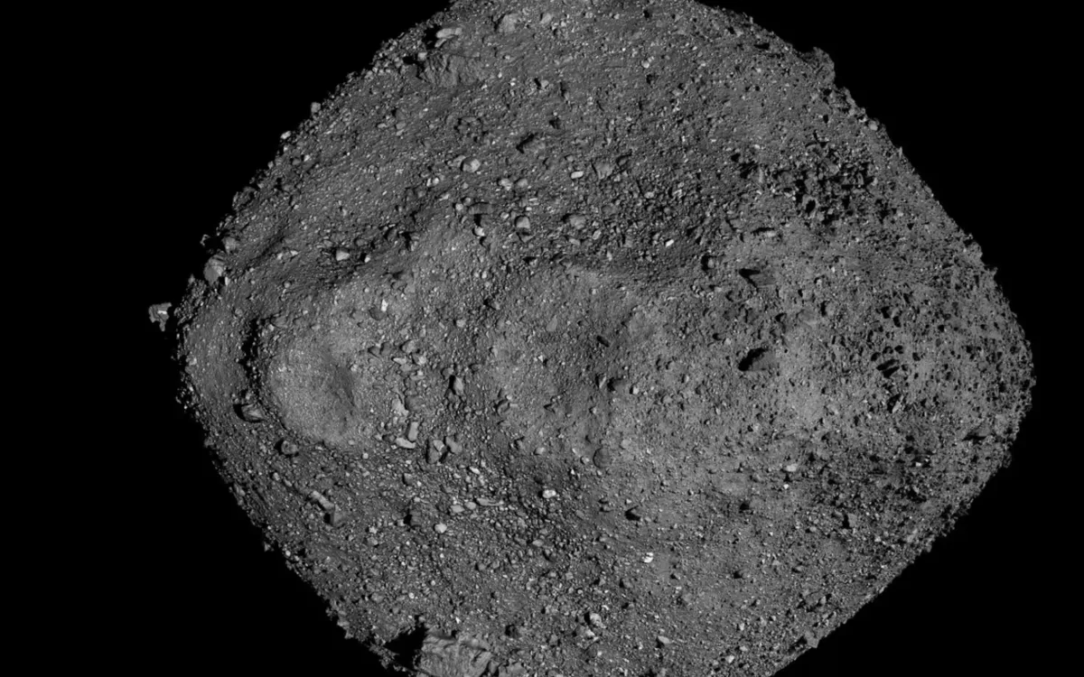 Mô phỏng tiểu hành tinh Bennu được tạo ra từ những quan sát của tàu vũ trụ OSIRIS-REx (Ảnh: NASA/Đại học Arizona)