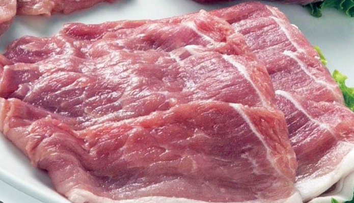 Đi chợ gặp thịt lợn c&oacute; 5 dấu hiệu n&agrave;y h&atilde;y bỏ qua lu&ocirc;n, tuyệt đối kh&ocirc;ng mua- Ảnh 1.