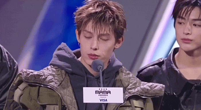 Biến căng của mỹ nam đẹp như xé truyện bước ra, visual đỉnh đến mấy cũng không cứu nổi tranh cãi- Ảnh 1.