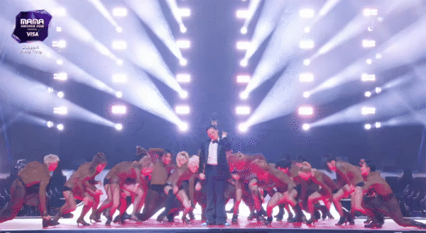 Màn trình diễn của G-DRAGON tại MAMA 2025: Không hát bao nhiêu nhưng phải thốt lên 2 từ “đẳng cấp”!- Ảnh 4. Màn trình diễn của G-DRAGON tại MAMA 2025: Không hát bao nhiêu nhưng phải thốt lên 2 từ “đẳng cấp”!- Ảnh 4.