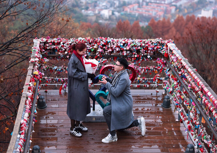 Nữ MC "độc thân đắt giá nhất VTV" vừa được cầu thủ nổi tiếng cầu hôn là ai?- Ảnh 1.