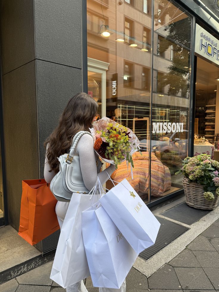 "Black Friday và ưu đãi tốt nhất với tôi là được nằm và không làm gì cả"- Ảnh 6.