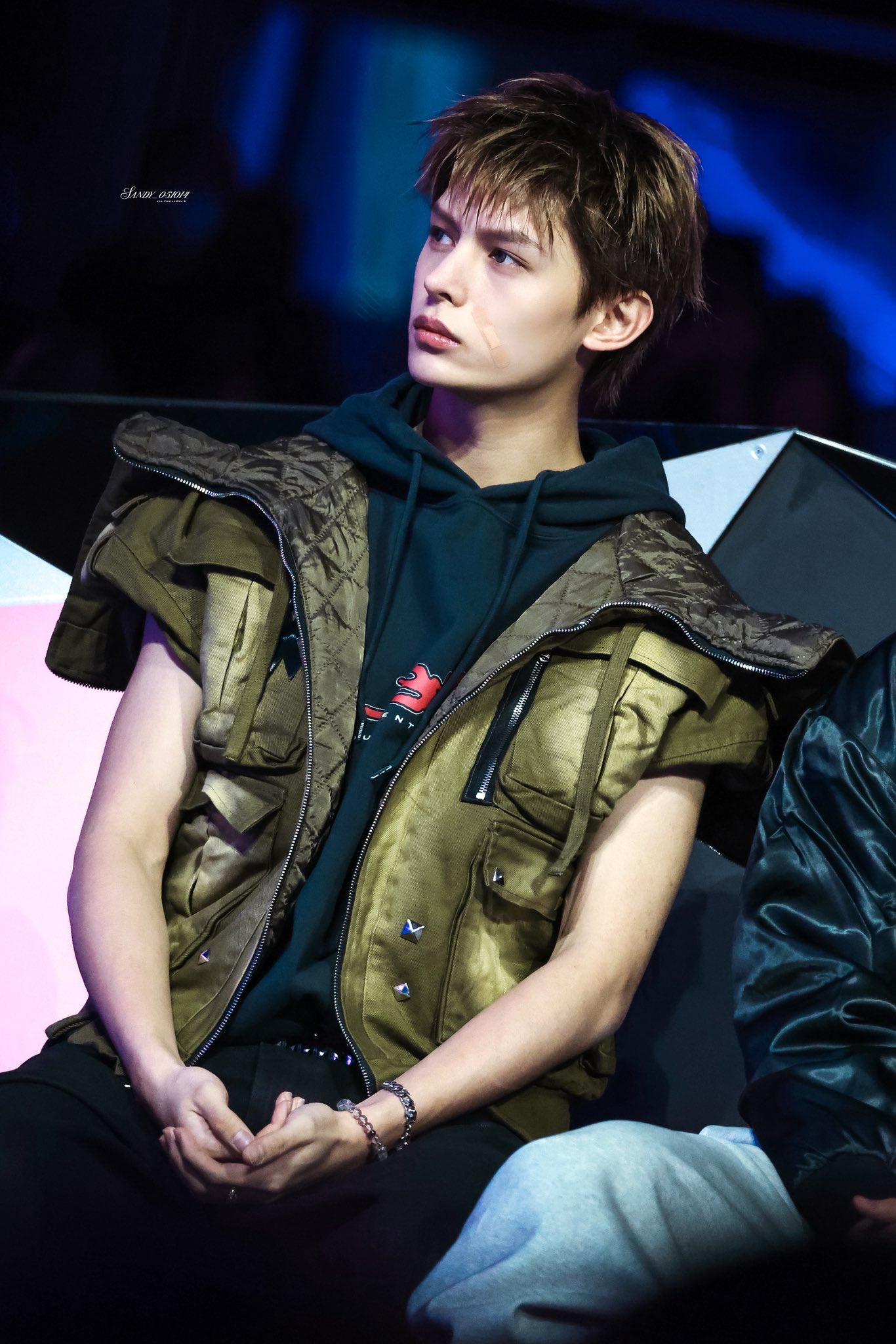 Biến căng của mỹ nam đẹp như xé truyện bước ra, visual đỉnh đến mấy cũng không cứu nổi tranh cãi- Ảnh 4.