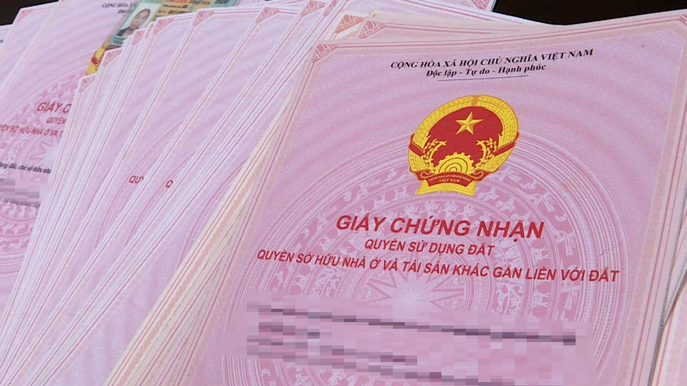 D&acirc;n l&agrave;m thủ tục nh&agrave; đất bị g&acirc;y kh&oacute; dễ, qua &lsquo;c&ograve;&rsquo; th&igrave; rất nhanh, UBND TP H&agrave; Nội n&oacute;i g&igrave;?- Ảnh 1.
