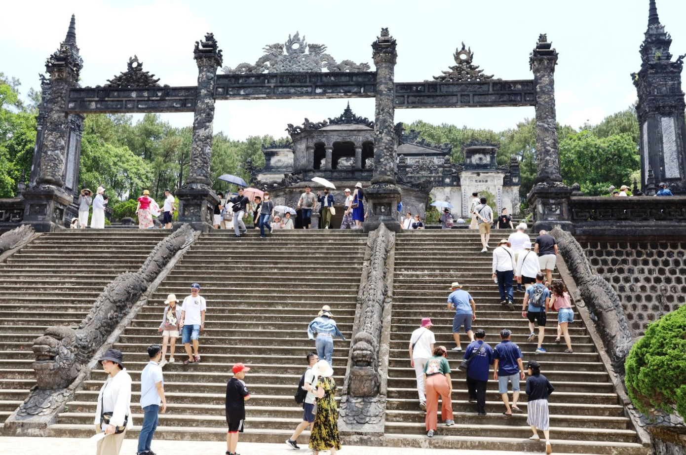 Huế thu 11.700 tỷ đồng từ du lịch- Ảnh 1.