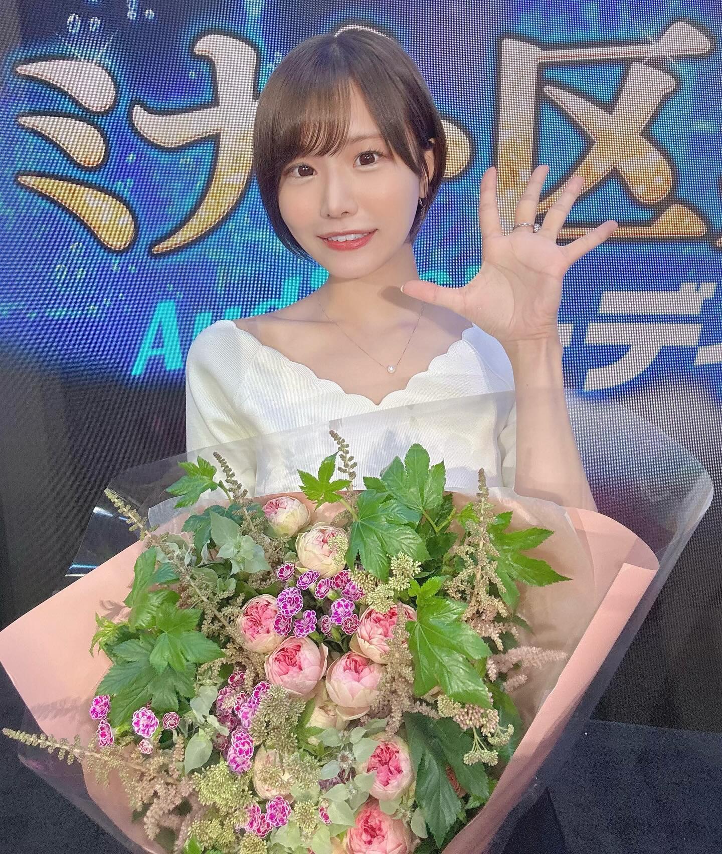 Trơ trẽn ngoại tình, “thiên kim showbiz” vĩnh viễn biến mất khỏi làng giải trí- Ảnh 2.