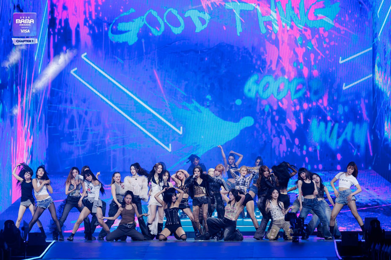 Ca sĩ tầm trung cố tình mặc hở, không thấy quyến rũ chỗ nào chỉ thấy phản cảm- Ảnh 5.