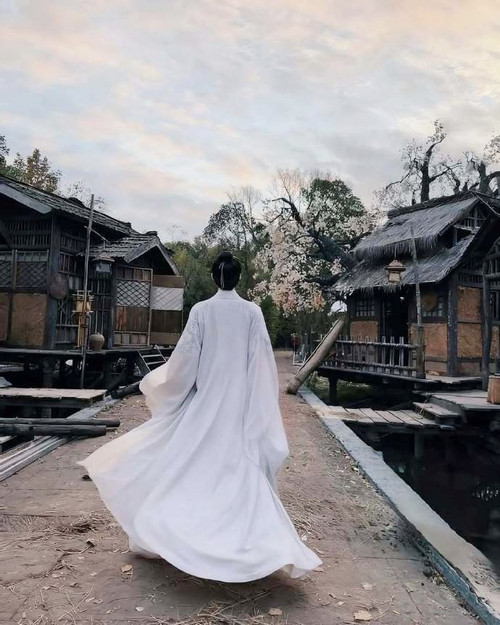 Mỹ nam bị cấm sóng 4 năm bất ngờ quay trở lại- Ảnh 1.