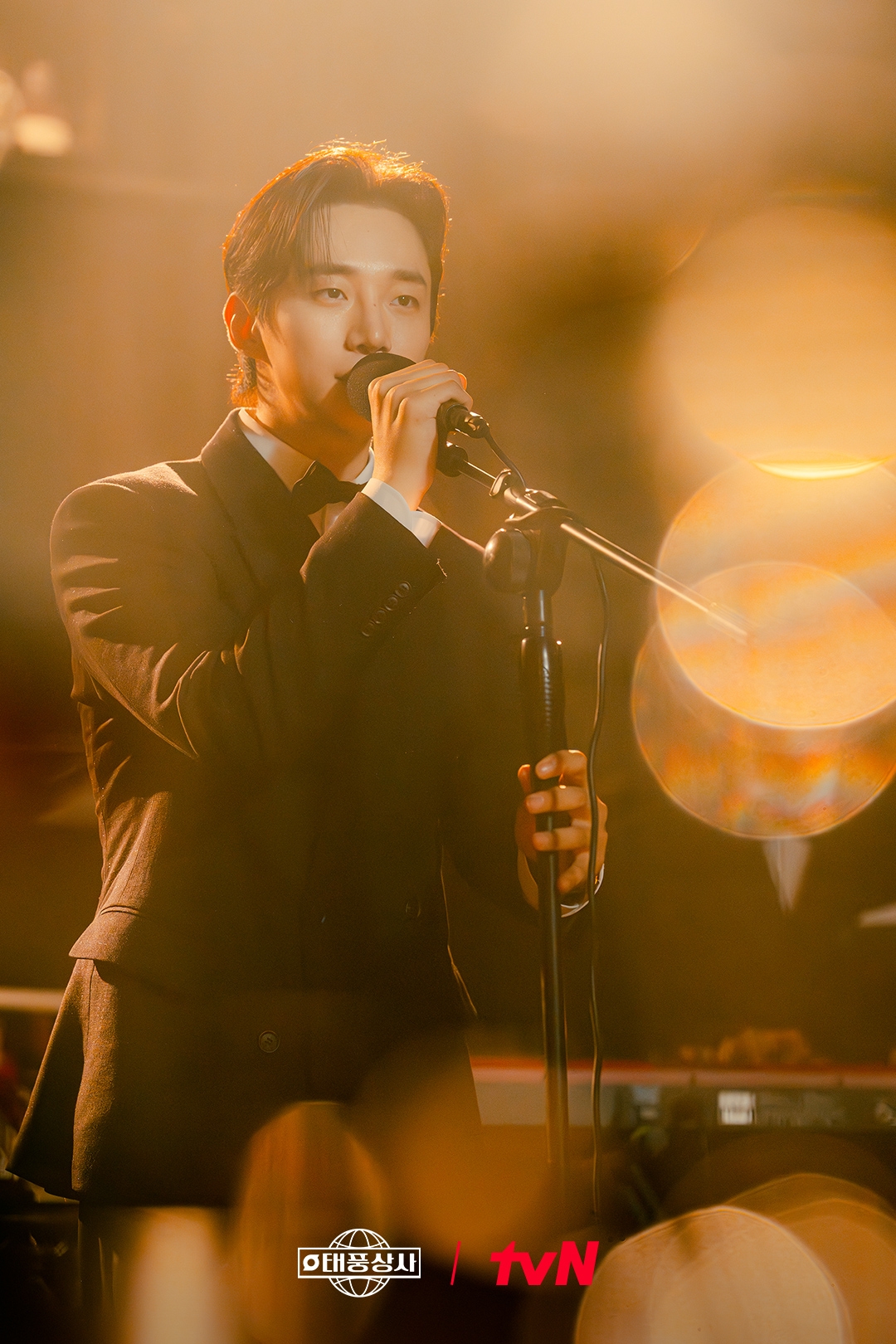 Xem rồi mới hiểu vì sao nhà nhà phát cuồng phim Hàn này: Nam chính cứ mặc vest là thần, rating dẫn đầu cả nước- Ảnh 7.