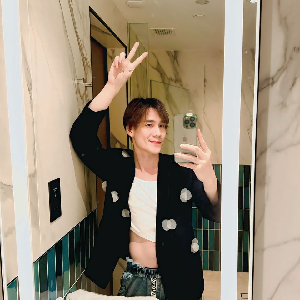 Khánh Phương lên tiếng sau khi bị cơ quan chức năng mời làm việc, nói gì về vụ bị lộ tin nhắn nhóm?- Ảnh 3. Khánh Phương lên tiếng sau khi bị cơ quan chức năng mời làm việc, nói gì về vụ bị lộ tin nhắn nhóm?- Ảnh 3.