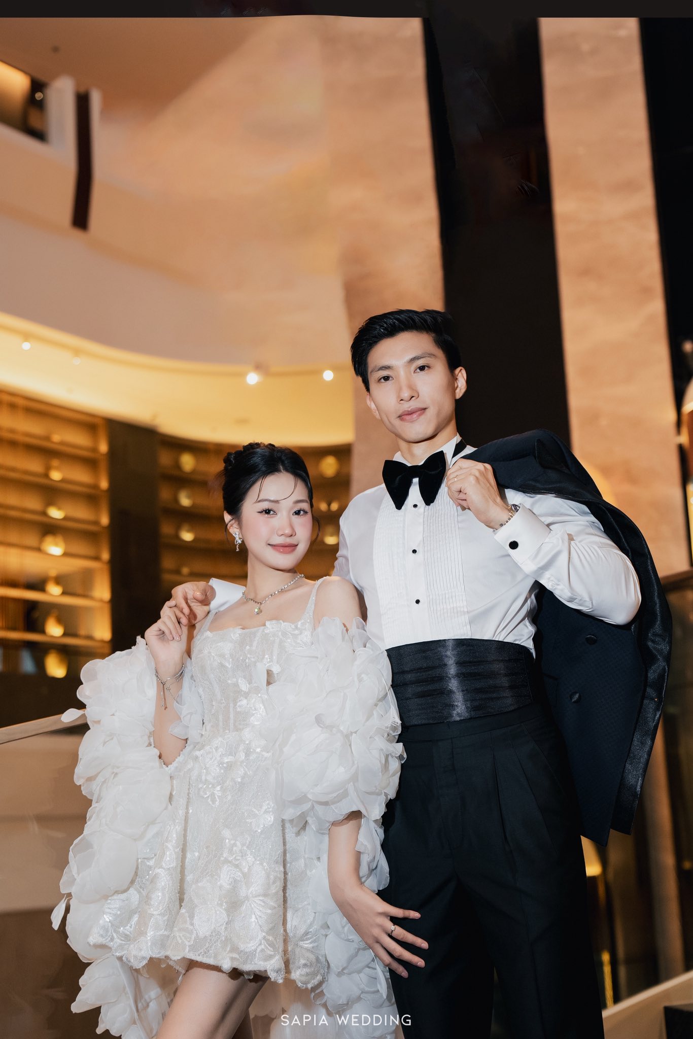 Ai vượt qua nổi Đoà…