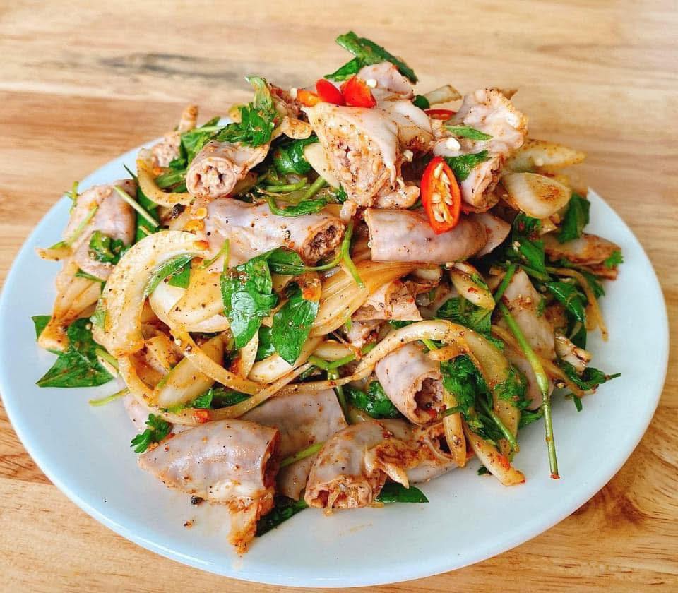 Founder Cà Mèn qua đời, thực khách xót xa  Founder Cà Mèn qua đời, thực khách xót xa