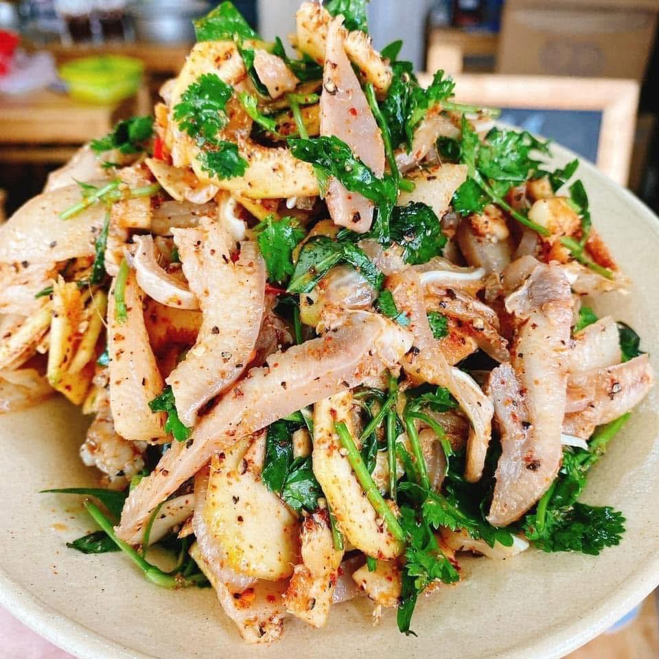 Founder Cà Mèn qua đời, thực khách xót xa  Founder Cà Mèn qua đời, thực khách xót xa