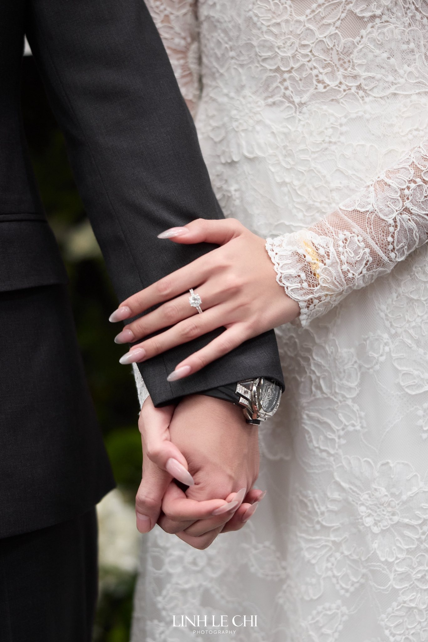 2 chiếc đồng hồ tiền tỷ của chồng Đỗ Hà và Quỳnh Châu: Tổng tài nhưng mỗi người 1 gu- Ảnh 3.