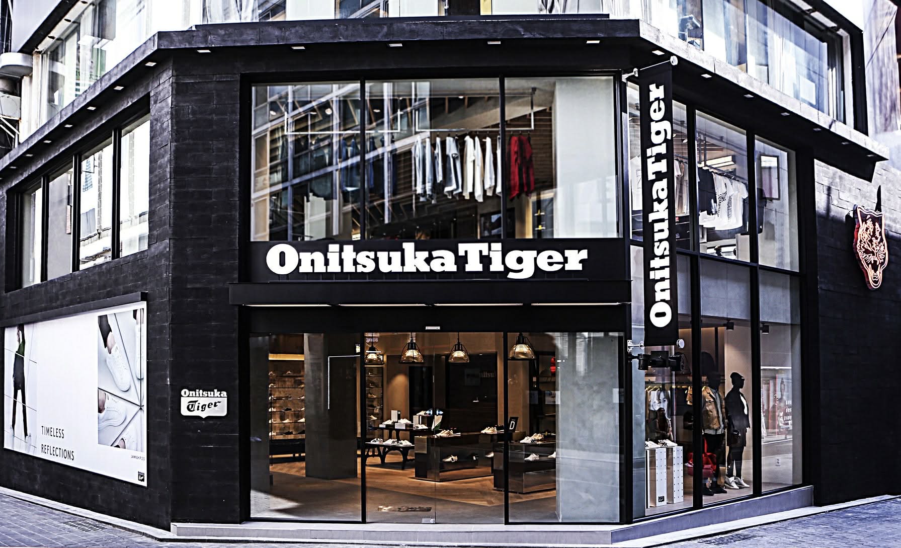 Onitsuka Tiger - cú "plot twist" của ngành giày, tung đòn phản công nhẹ nhưng buộc hai gã khổng lồ Nike và adidas phải dè chừng- Ảnh 1.