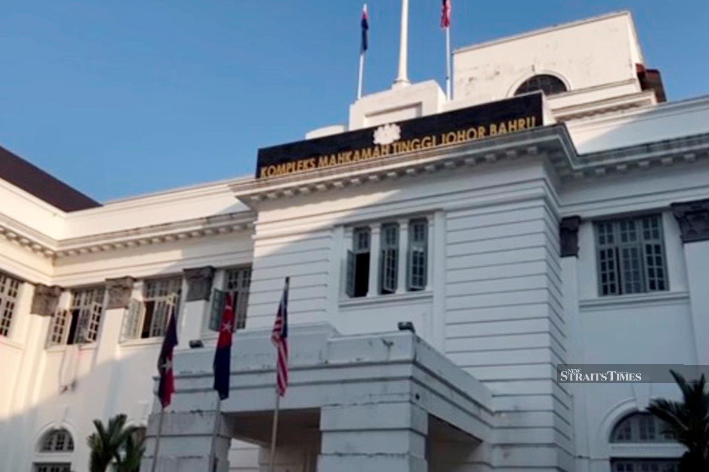 Bạn gái đã yêu được…