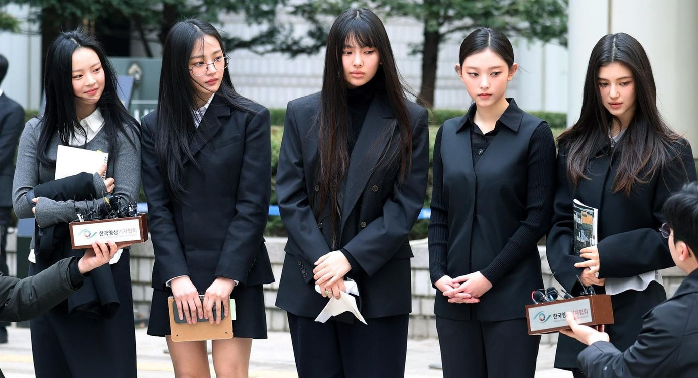 Toàn cảnh vụ nữ ca sĩ bị người dân Hàn Quốc yêu cầu xin lỗi- Ảnh 2.