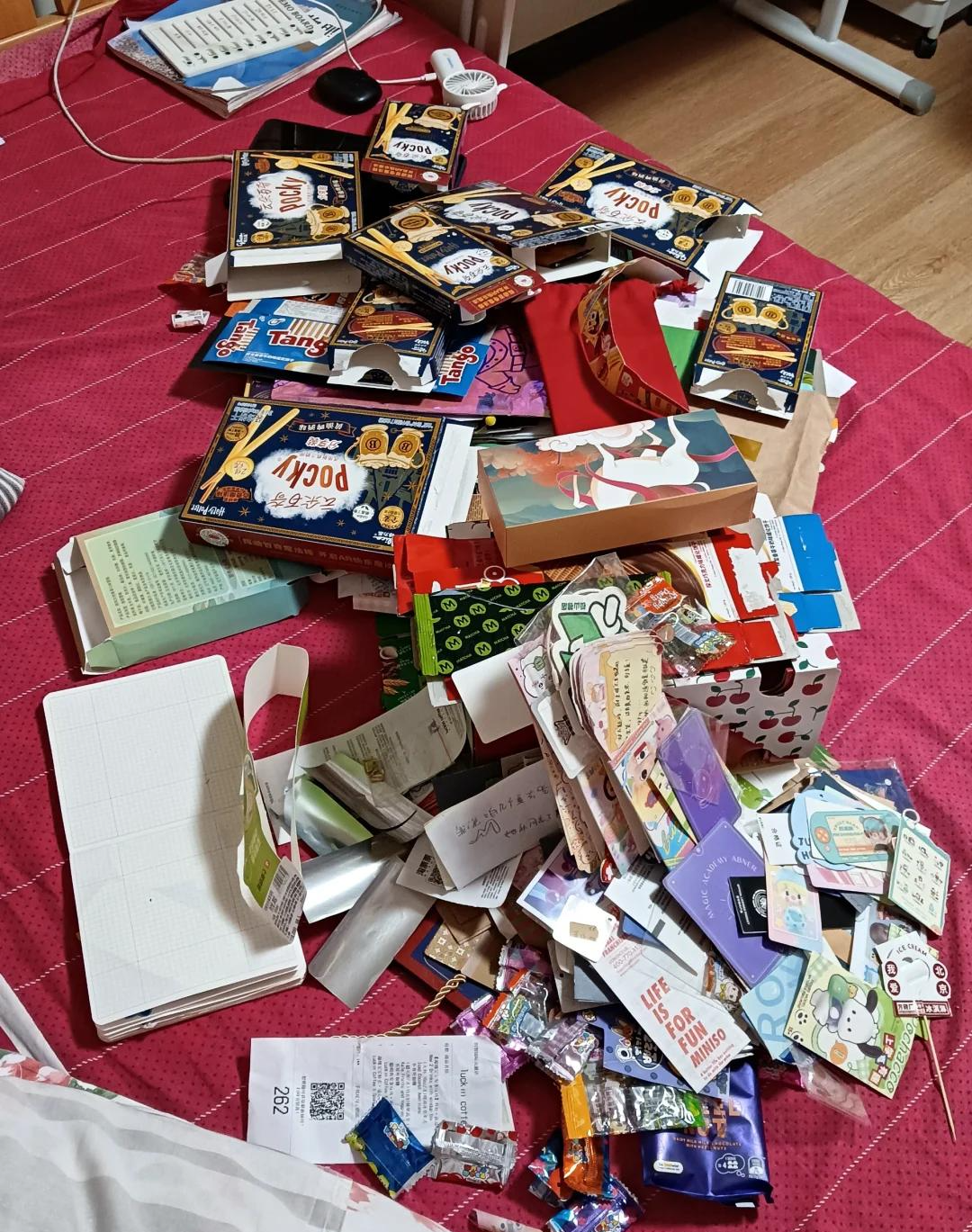 5 thứ trong nhà nên coi như rác mà vứt bỏ, nếu không có ngày gia đình gặp nguy- Ảnh 5.