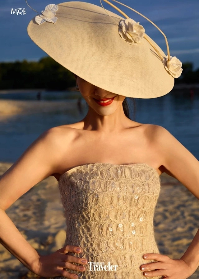 "Nữ hoàng cổ trang" 72 tuổi vẫn trẻ đẹp nhờ chăm dùng 3 "món vàng" để thải mỡ, da căng tràn collagen, duy trì cân nặng 48 ký suốt 30 năm qua- Ảnh 2.