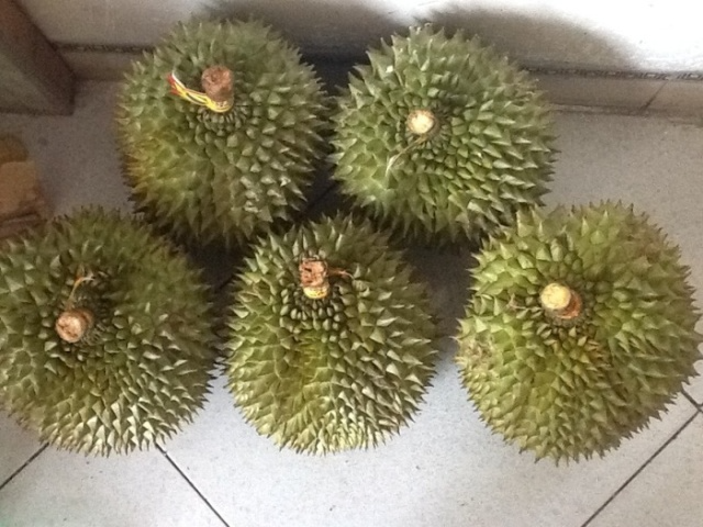 Đừng bày 3 loại quả này trên bàn thờ: Bề trên phật ý, mất lộc như chơi- Ảnh 1. Đừng bày 3 loại quả này trên bàn thờ: Bề trên phật ý, mất lộc như chơi- Ảnh 1.