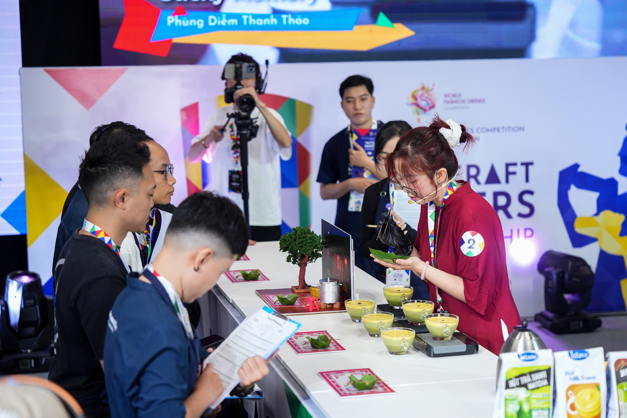 Độc lạ phở, bánh tét, bánh chưng lọt top 3 thức uống xuất sắc nhất cuộc thi đồ uống không cồn- Ảnh 6.