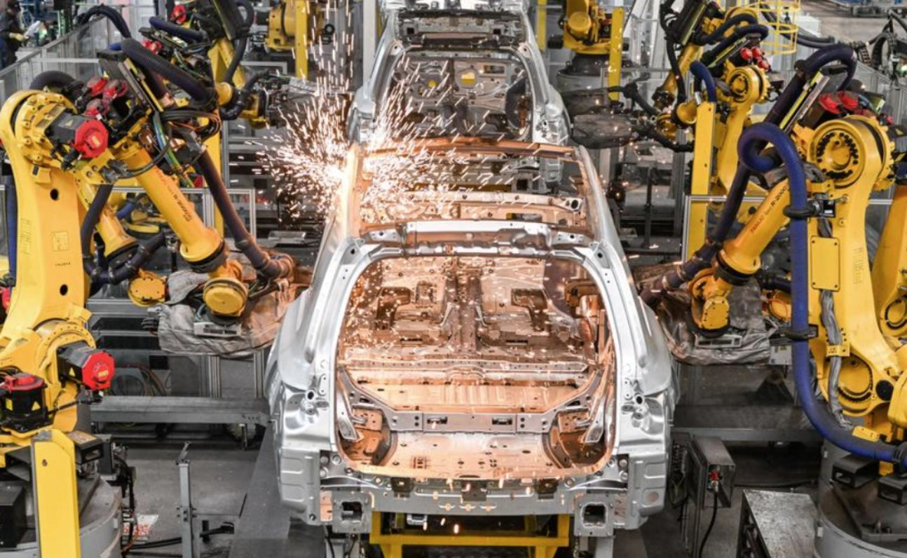 Lại thêm 1 hãng ô tô điện Trung Quốc phải triệu hồi 11.000 xe sau sự cố bốc cháy ngay giữa đường phố- Ảnh 1.