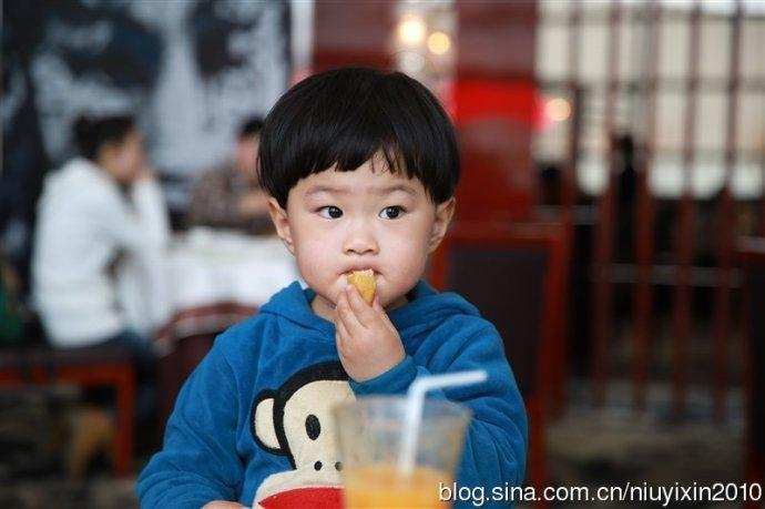 3 dấu hiệu cho thấy con bạn đang  3 dấu hiệu cho thấy con bạn đang