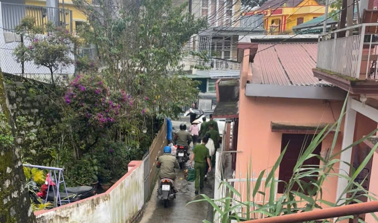 Khám xét nhà Trưởng phòng Pháp chế Sở Y tế Lâm Đồng- Ảnh 1.