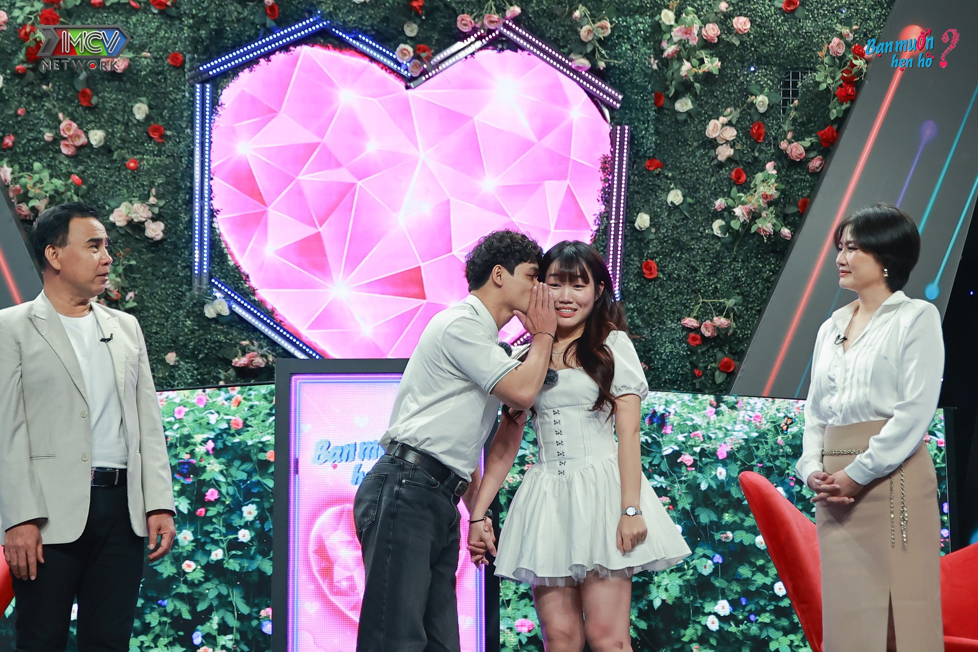 TikToker Lệ Thuỵ 