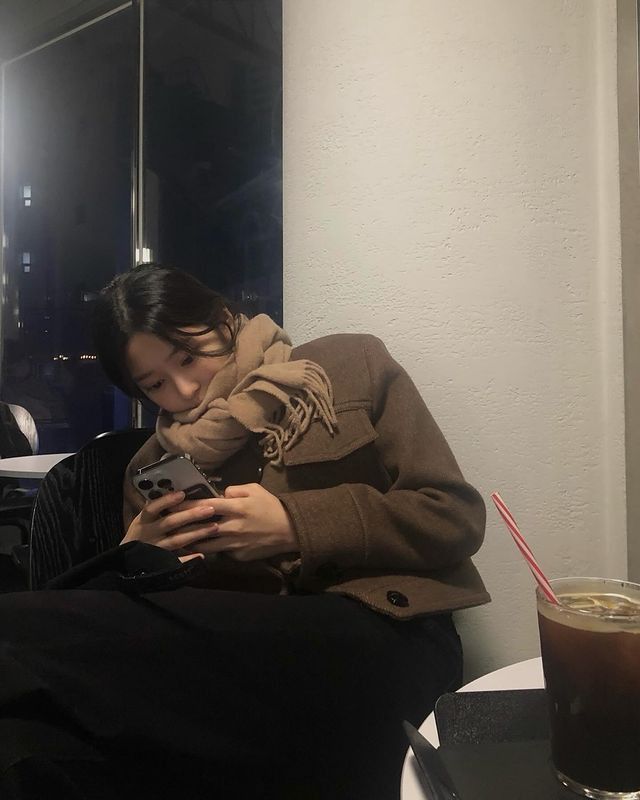 40 tuổi mới thấm thía: Tiền bạc là tuyệt mật, ít không than, nhiều không khoe!- Ảnh 1.