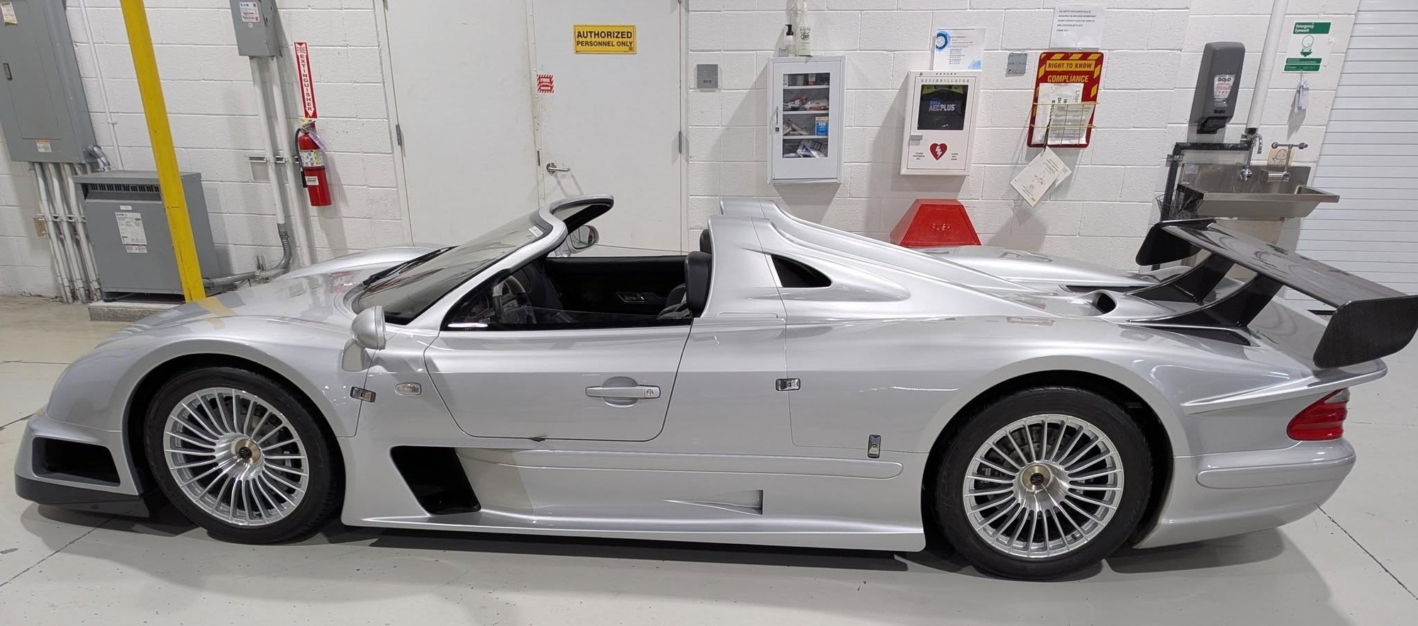 Cựu VĐV Olympic trở thành trùm buôn lậu ma túy khét tiếng, bị truy nã cùng băng đảng nguy hiểm nhất thế giới- Ảnh 3.