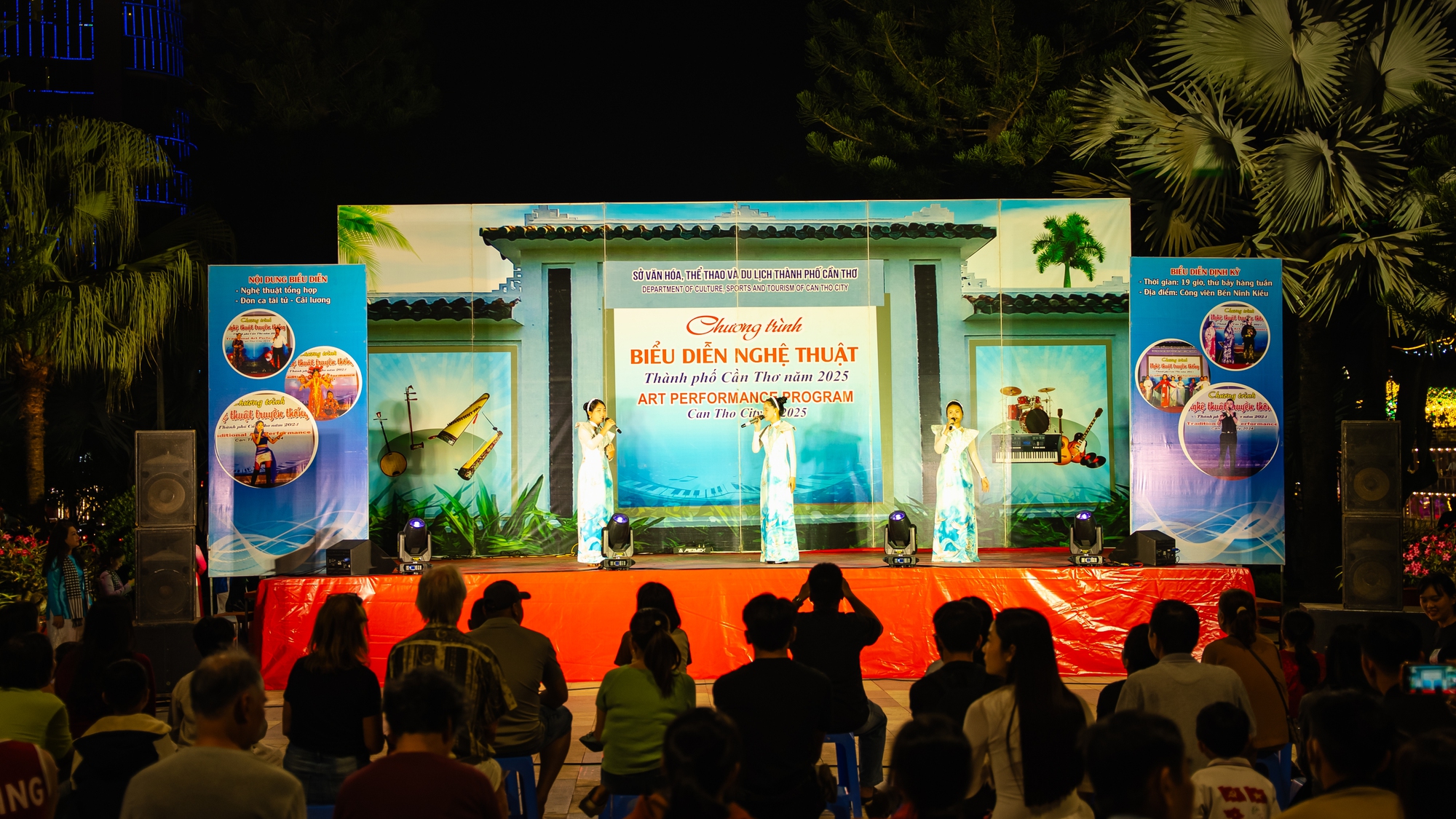 Phố đi bộ Ninh Kiều thu hút du khách trong ngày trở lại- Ảnh 2.