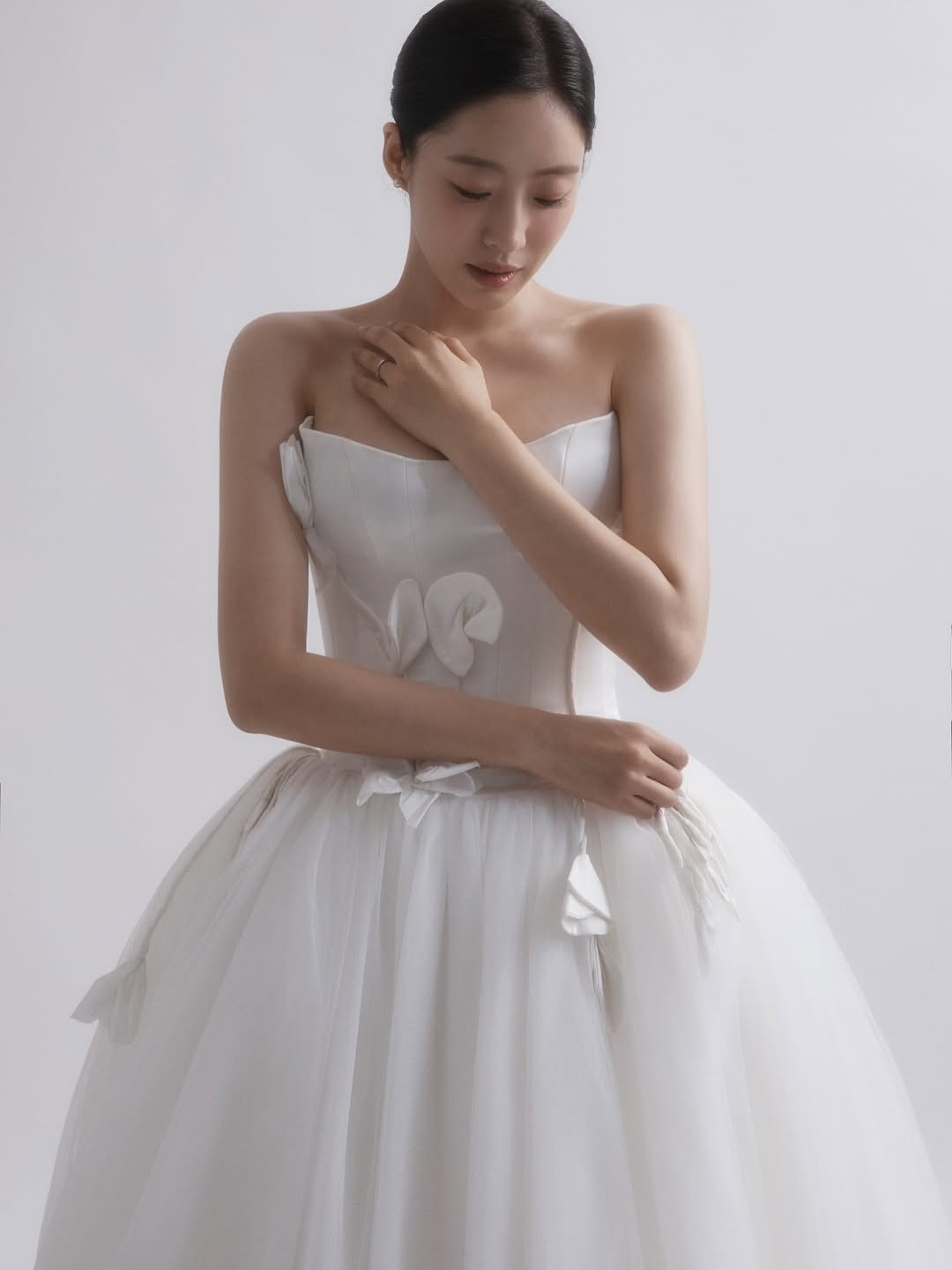 Đám cưới Eunjung: Cô dâu rơi nước mắt vì người mẹ quá cố, T-ara tái hợp làm fan phát sốt- Ảnh 11.