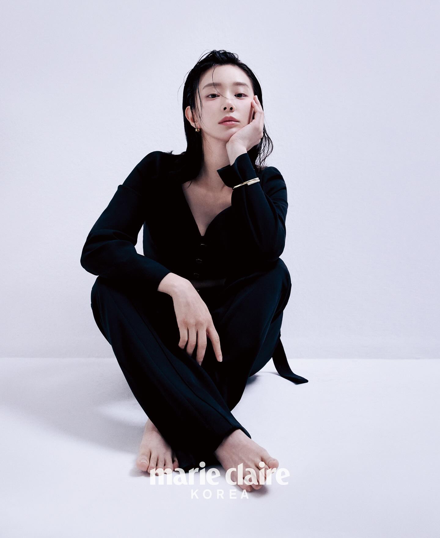 Nữ diễn viên ăn gian chiều cao nhờ tỉ lệ cơ thể quá đỉnh: Khó tin vậy cũng làm được!- Ảnh 7. Nữ diễn viên ăn gian chiều cao nhờ tỉ lệ cơ thể quá đỉnh: Khó tin vậy cũng làm được!- Ảnh 7.