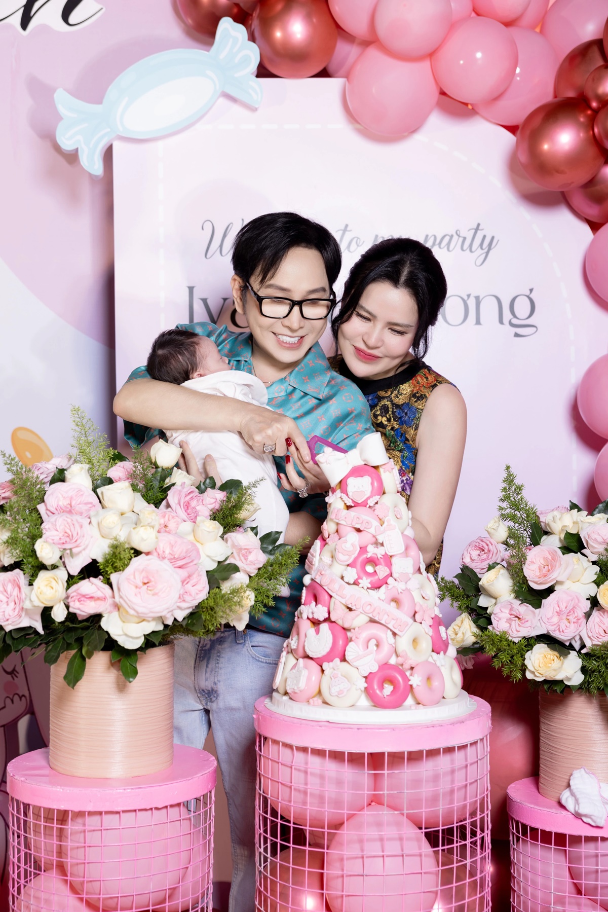 Nam NSƯT 53 tuổi được vợ đại gia sinh con cho, đón về ở biệt thự 200 tỷ đồng, yêu hết lòng mặc gièm pha- Ảnh 9. Nam NSƯT 53 tuổi được vợ đại gia sinh con cho, đón về ở biệt thự 200 tỷ đồng, yêu hết lòng mặc gièm pha- Ảnh 9.