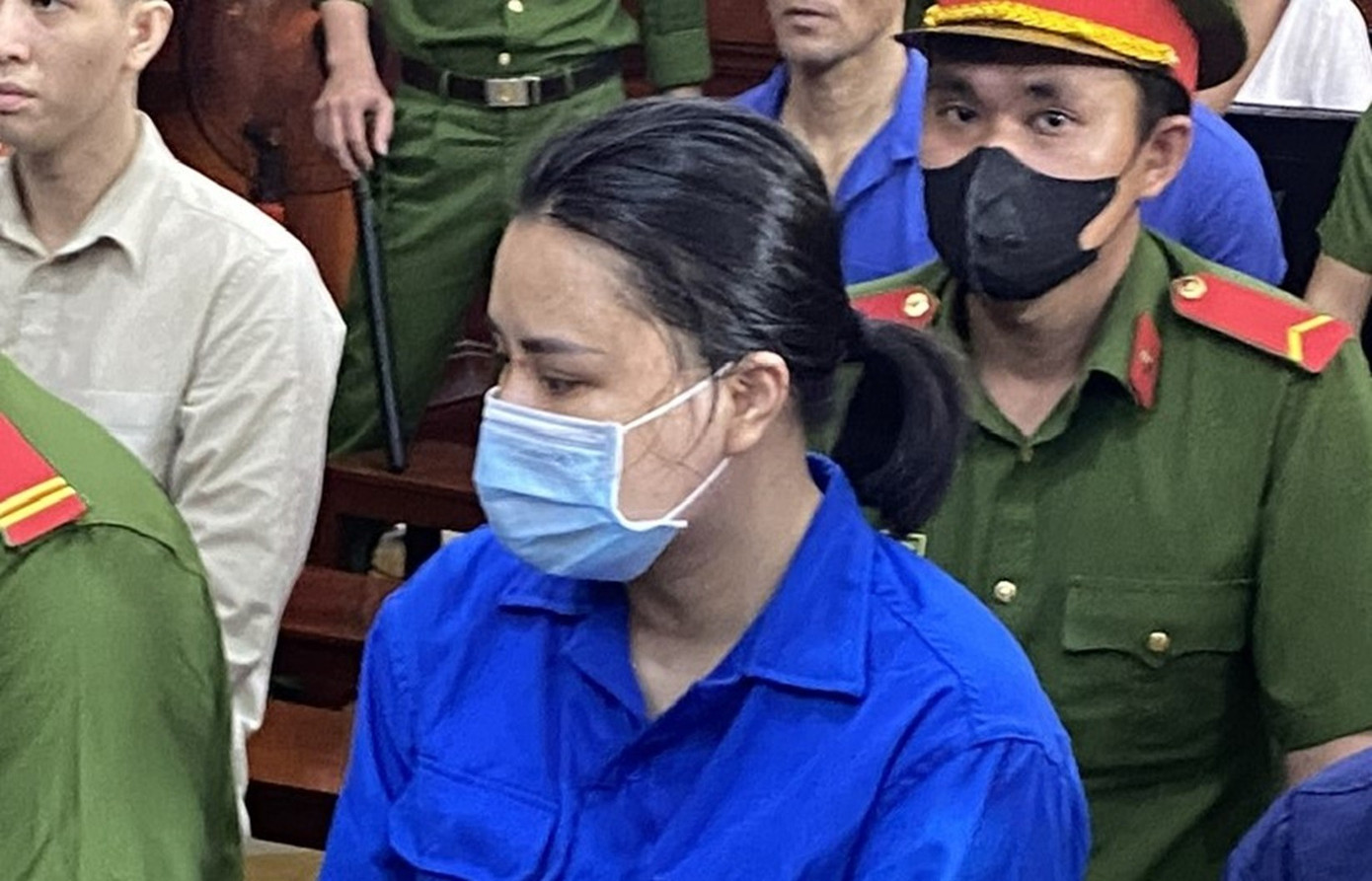 Tái mở phiên tòa xét xử Hoài DJ và đồng phạm mua bán 108kg ma túy pha trộn "nước vui"- Ảnh 2.